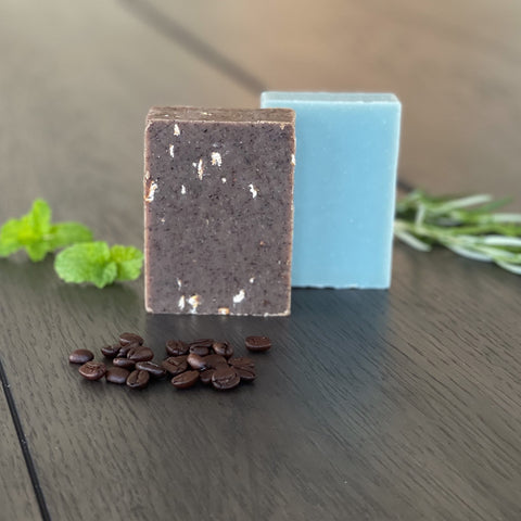 Arnica & Mint | Exfoliating Coffee & Oatmeal